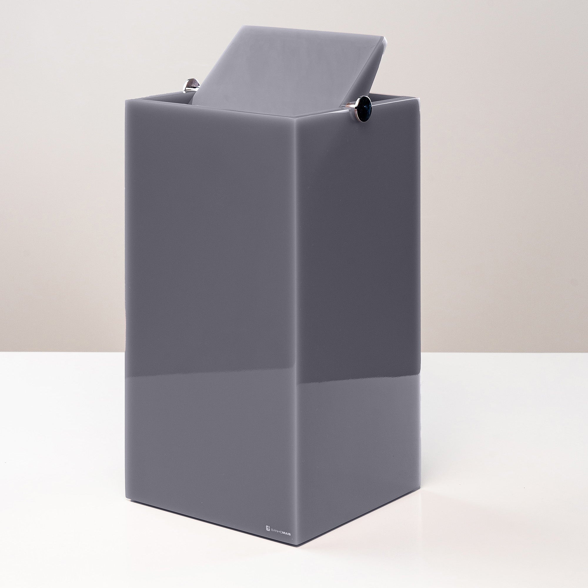 Lixeira Eixo Quadrada Grande