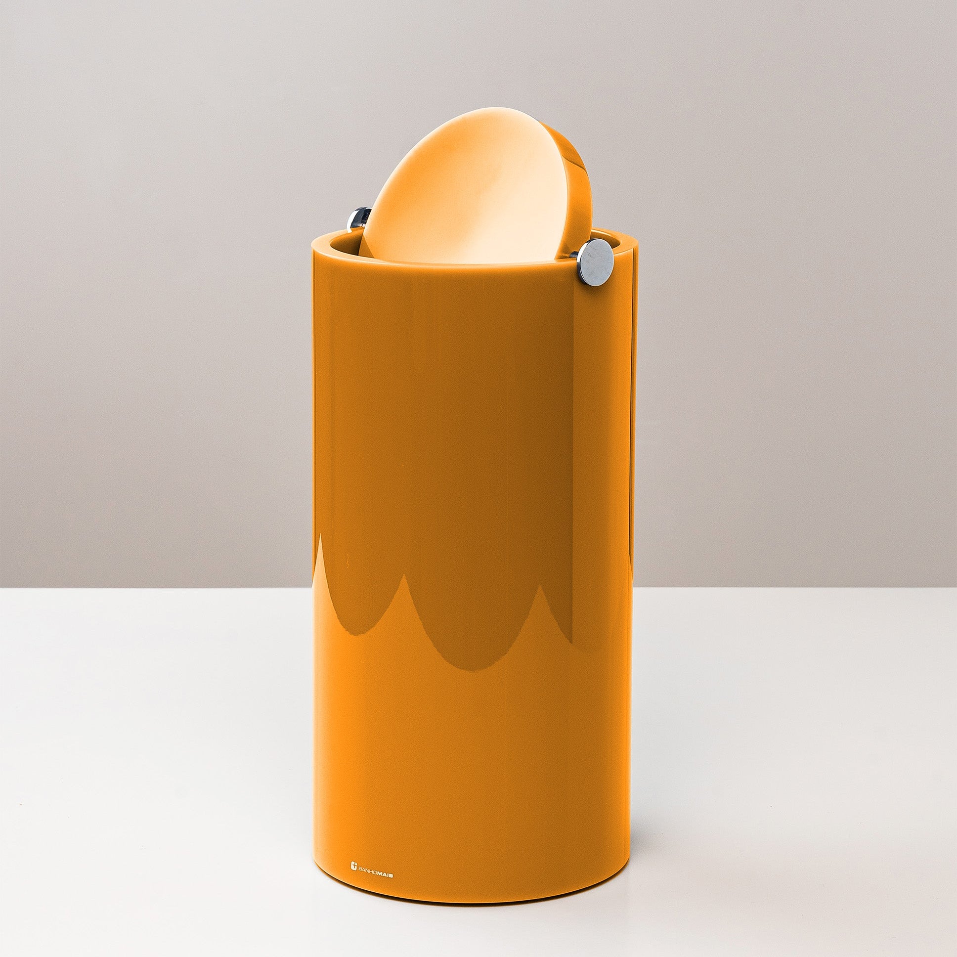 Lixeira Eixo Redonda Pequena