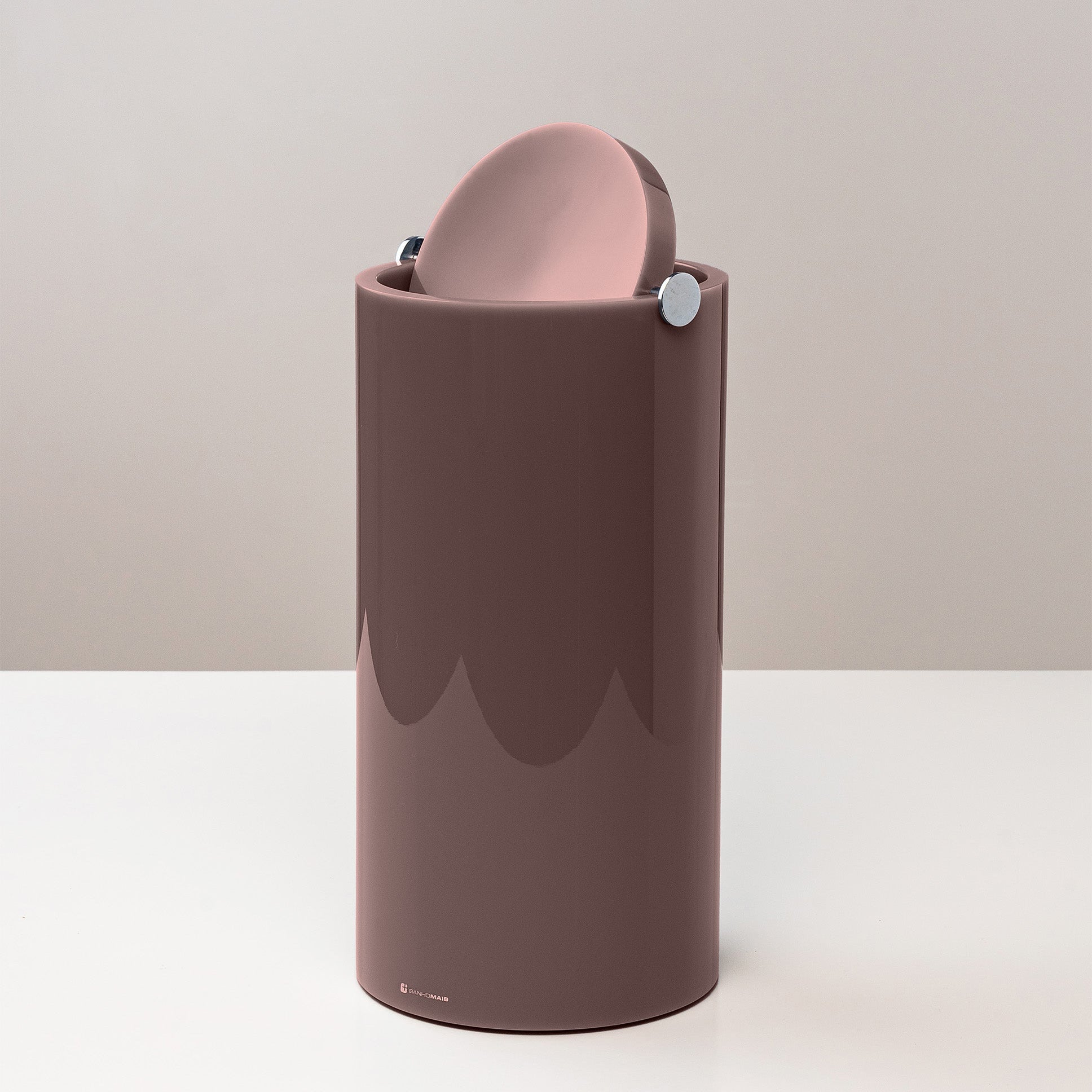 Lixeira Eixo Redonda Pequena