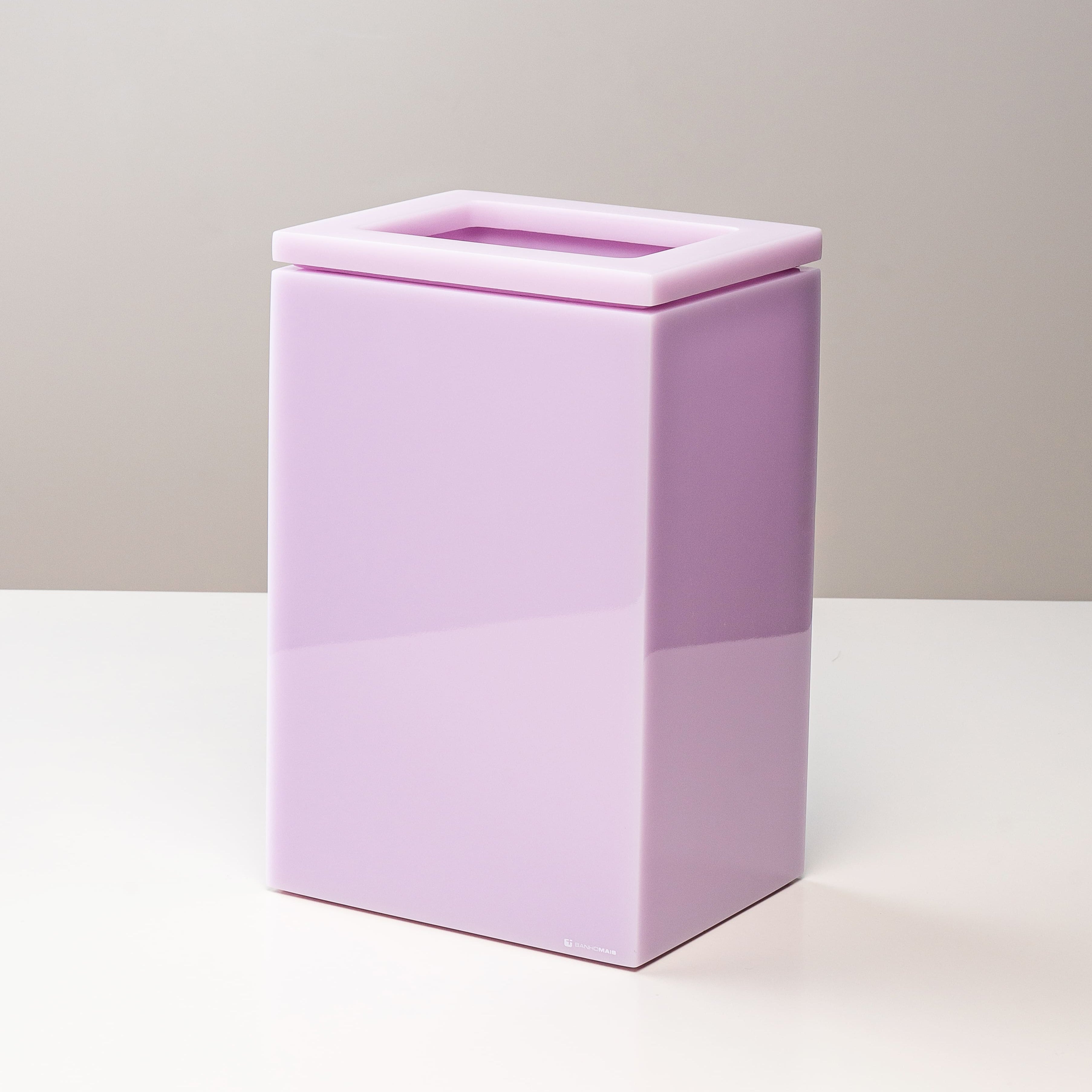 Lixeira RET com Tampa Vazada