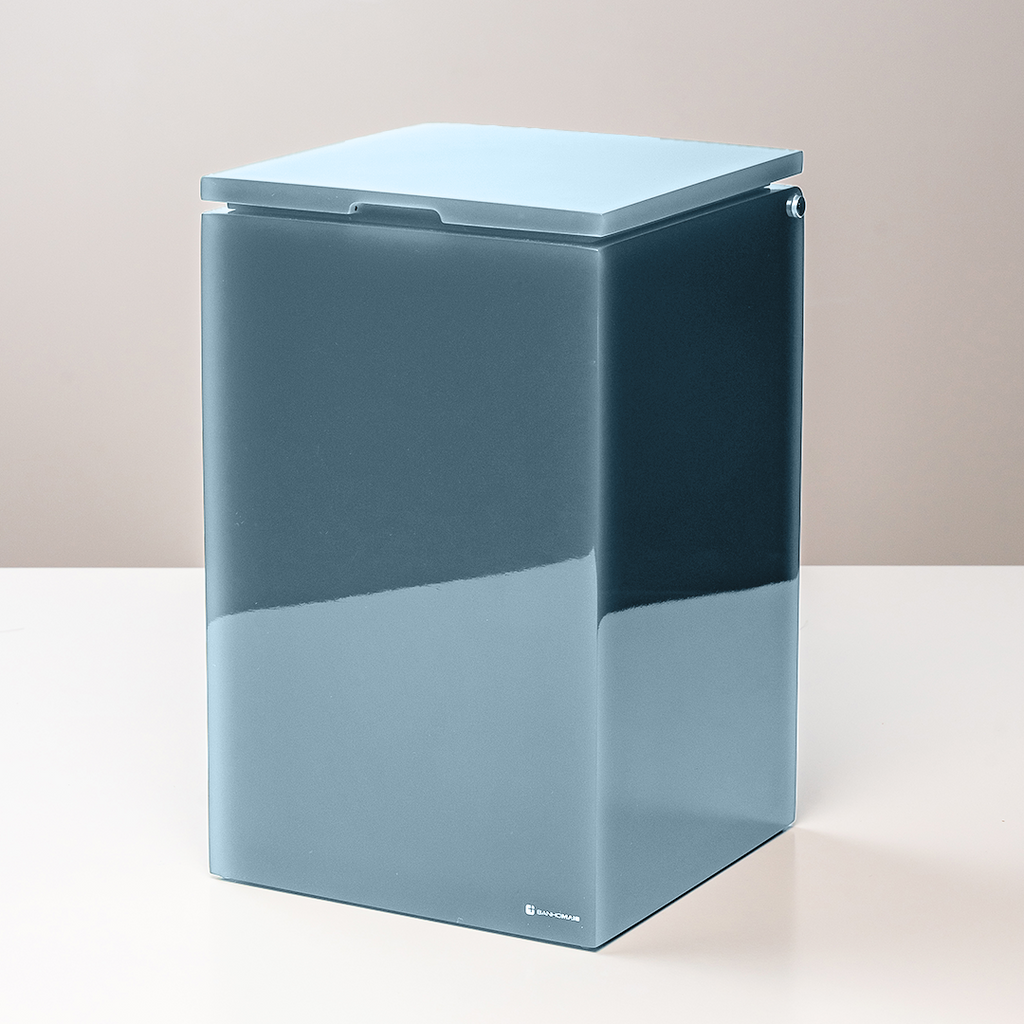 Lixeira Quadrada com Tampa Soft Close