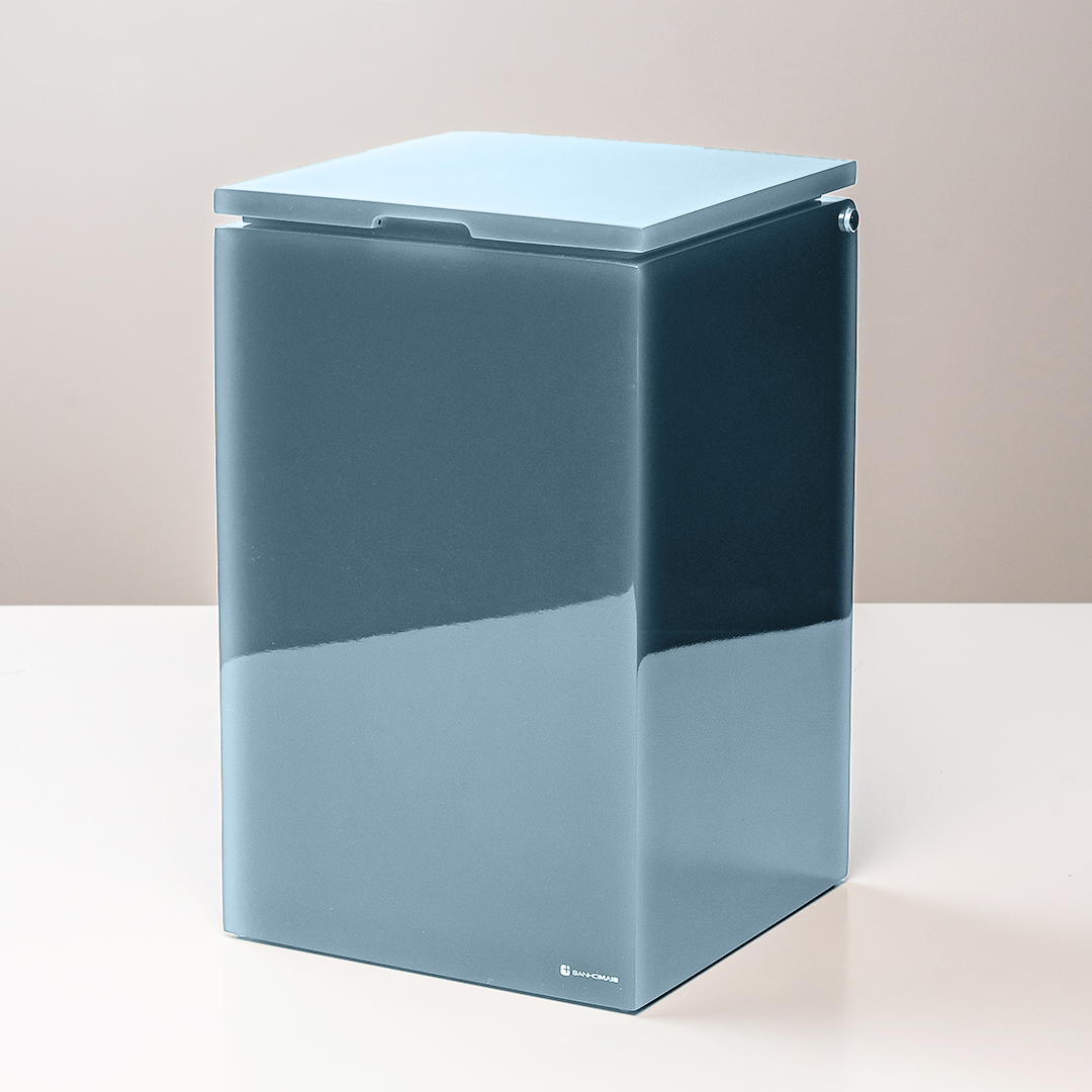 Lixeira Quadrada com Tampa Soft Close