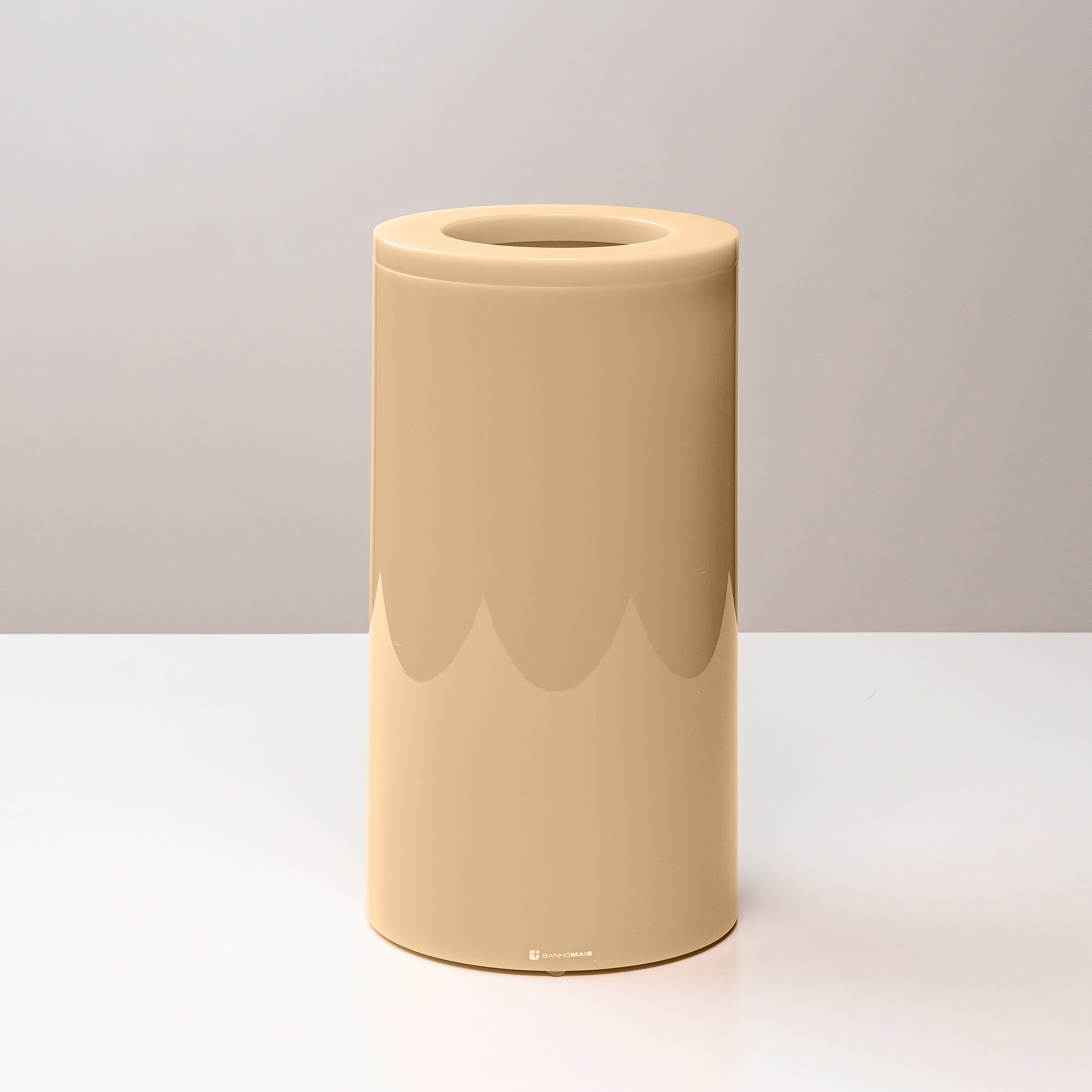 Lixeira TUBE com Tampa Vazada