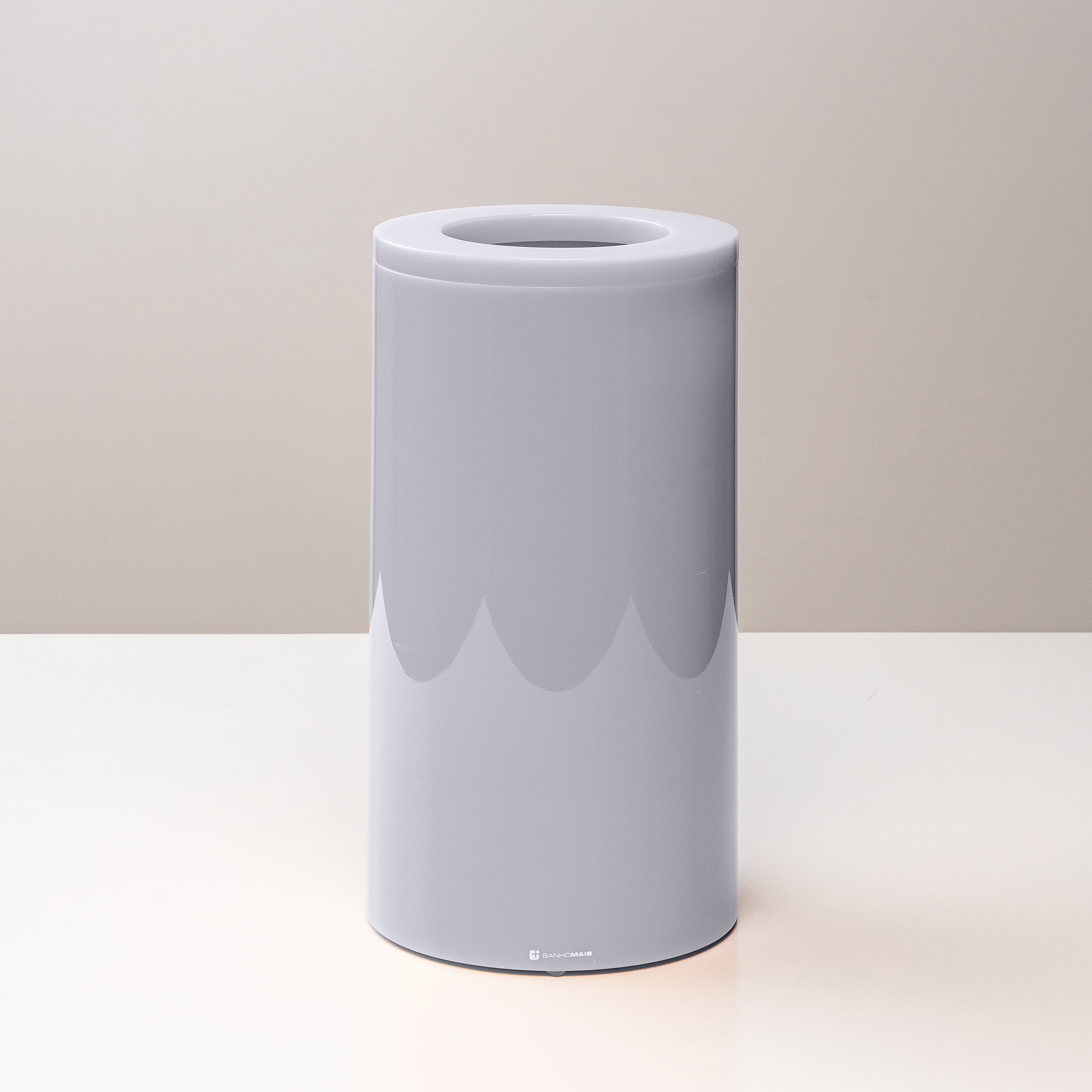 Lixeira TUBE com Tampa Vazada