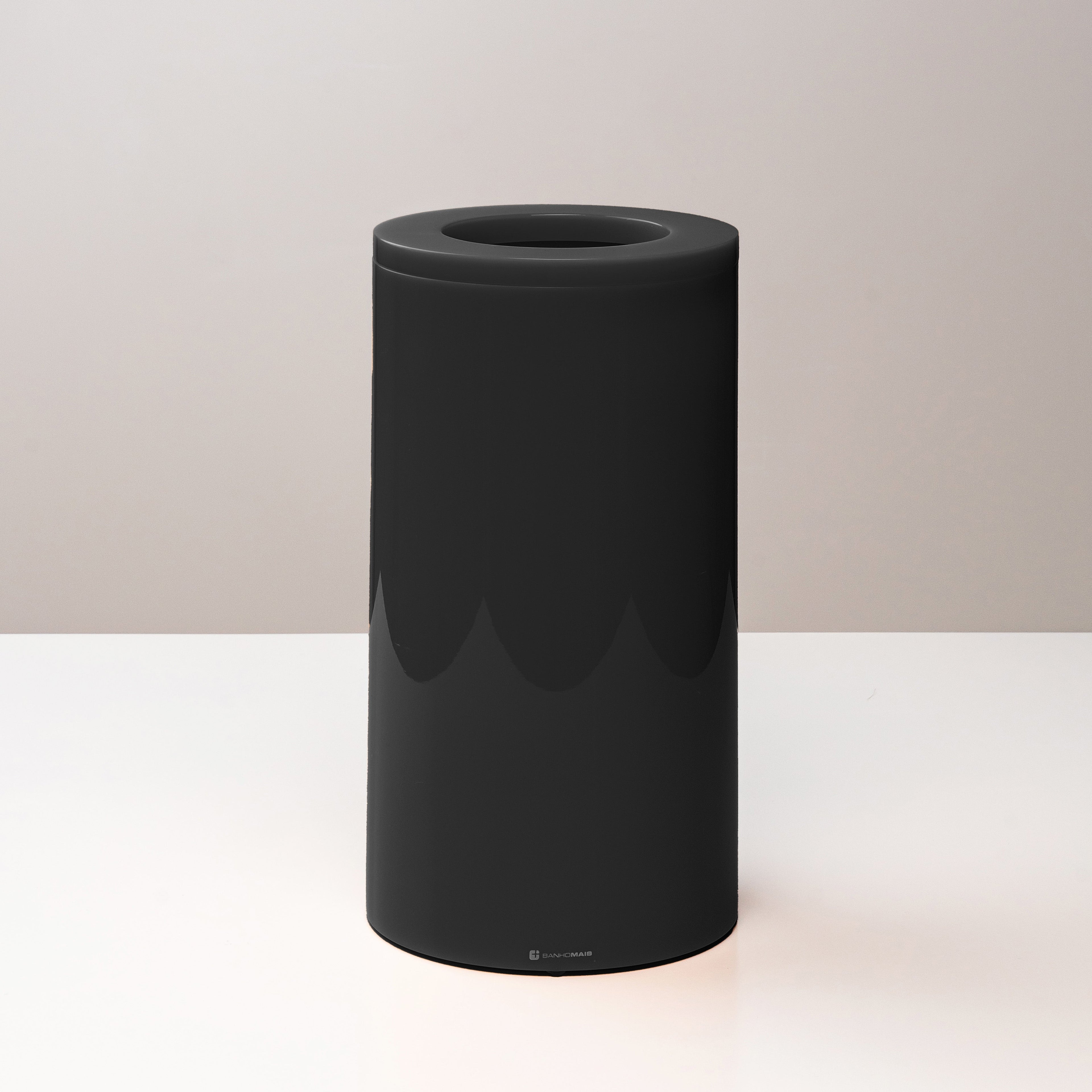 Lixeira TUBE com Tampa Vazada