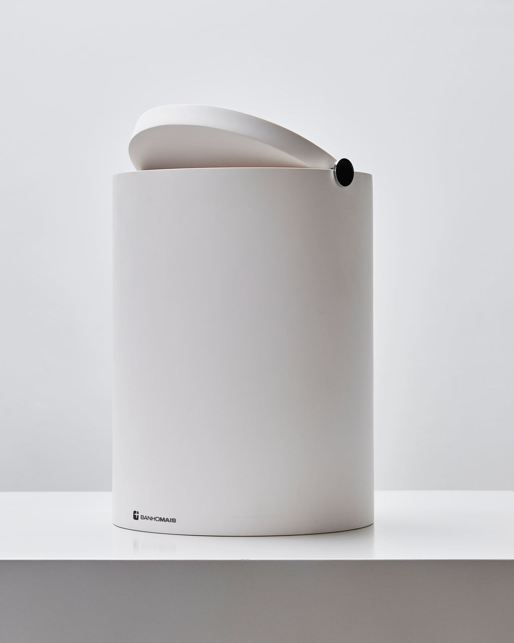 Lixeira Redonda com Tampa Basculante