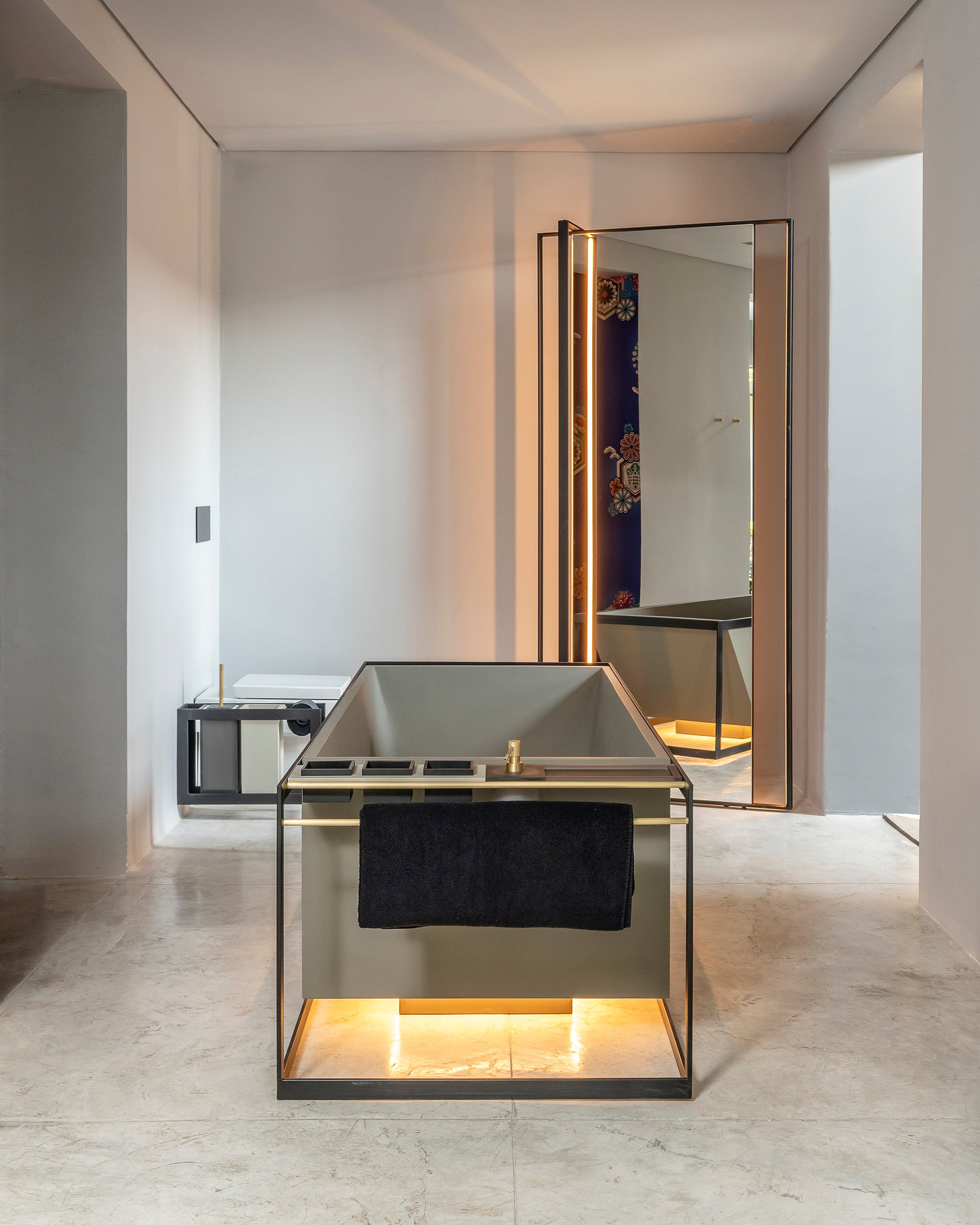 Banheira Retangular - Design por Osvaldo Tenório